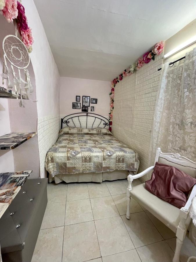 Napoli Flower'S Bed and Breakfast Esterno foto